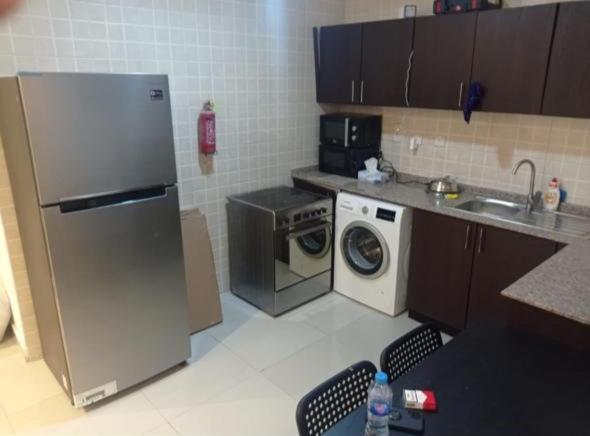 Executive Suite Room In Barsha 1 Near Moe Metro Dubai Dış mekan fotoğraf