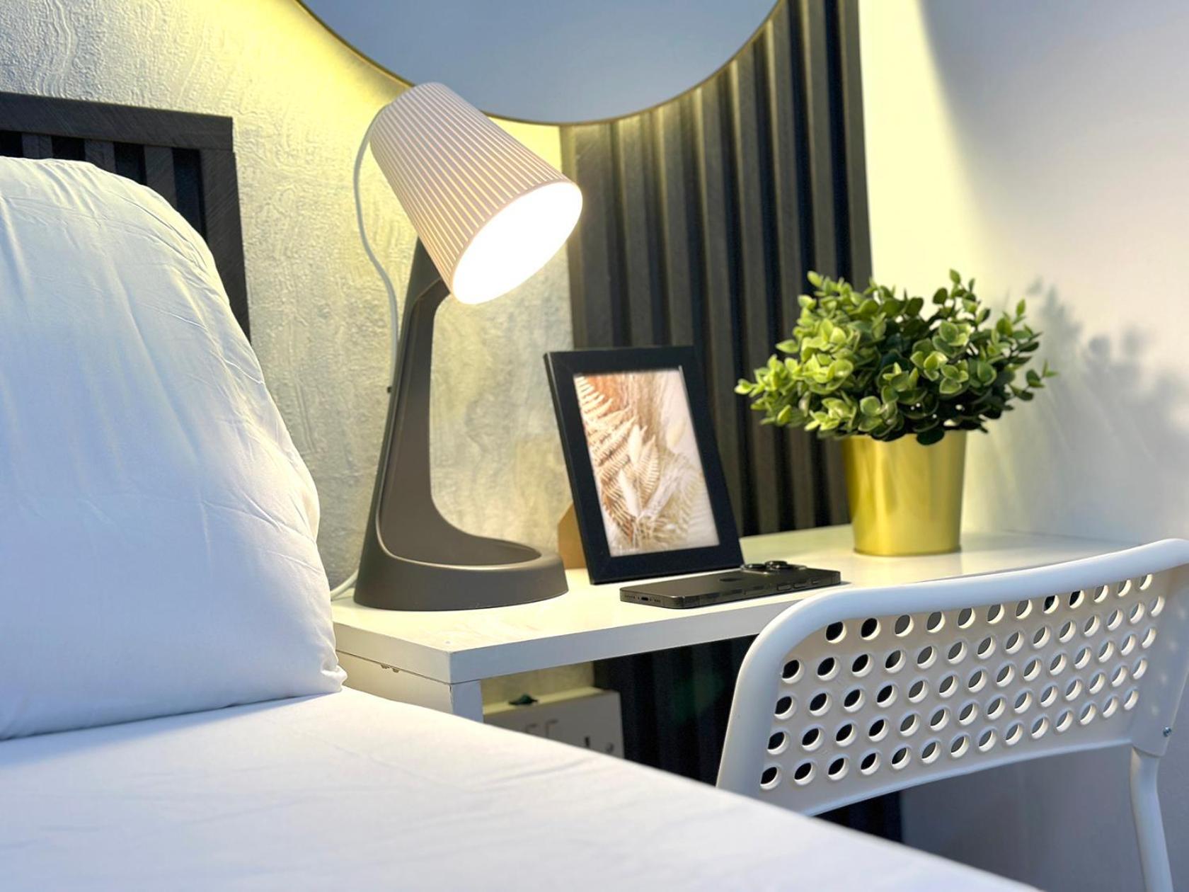 Executive Suite Room In Barsha 1 Near Moe Metro Dubai Dış mekan fotoğraf